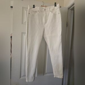 Women's White Skinny Jeans
